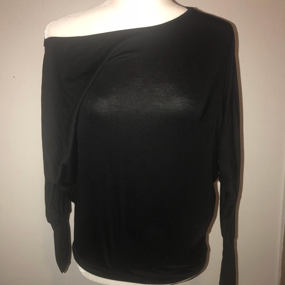 Off One Shoulder Top - Picture 2 of 3